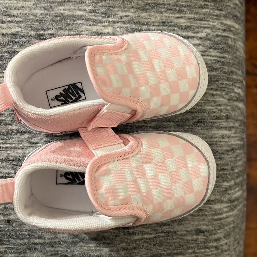 Infant Slip-On V Crib Checkerboard Shoe 4